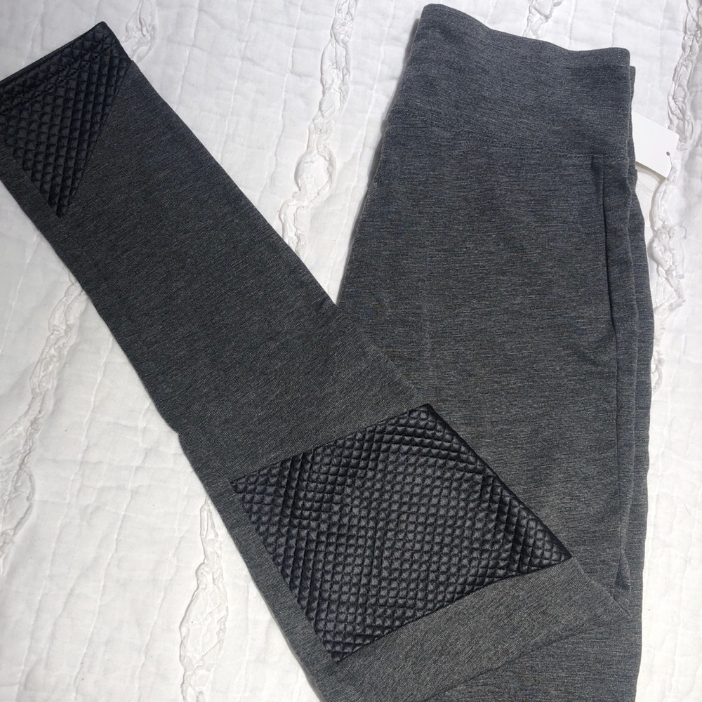 Kensie Ponte Moto Legging - Grey